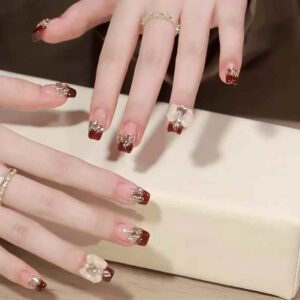Exclusive fake nail